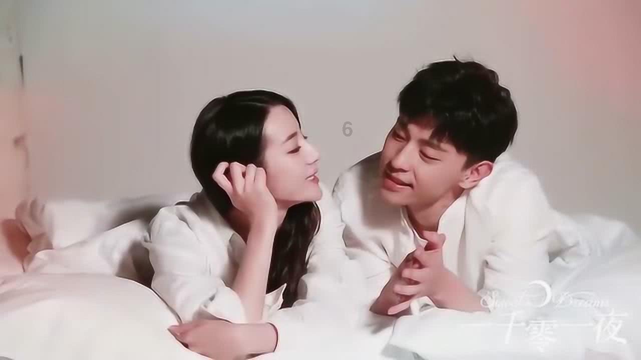 下雨天猴哥狂奔，猴哥：这人咋滴了，下雨天都不知道回家